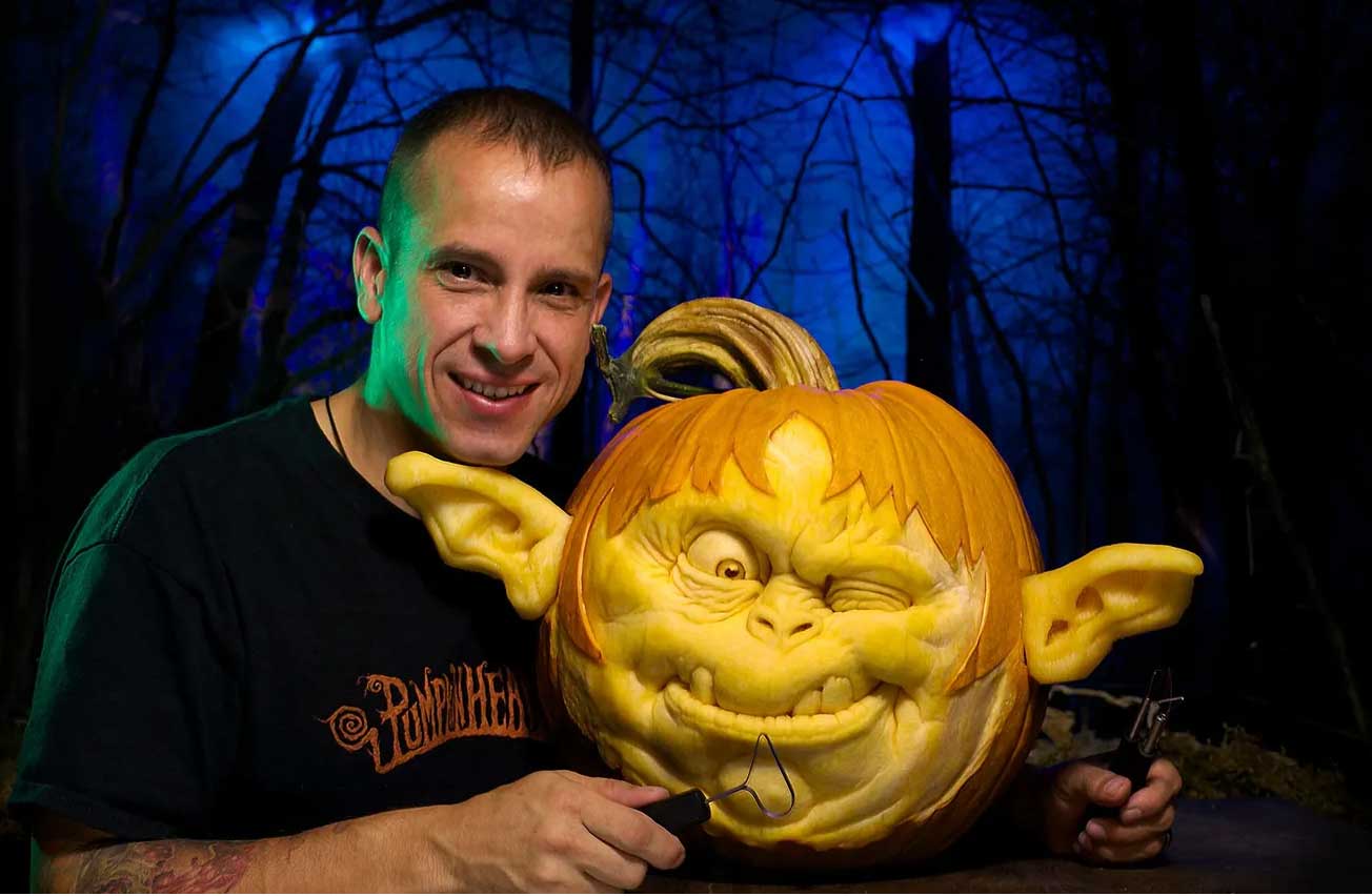 Professional pumpkin carver Ray Villafane